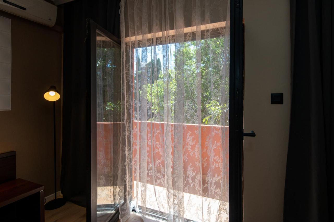 Villa Maimare บีโอกราดนาโมรู ภายนอก รูปภาพ